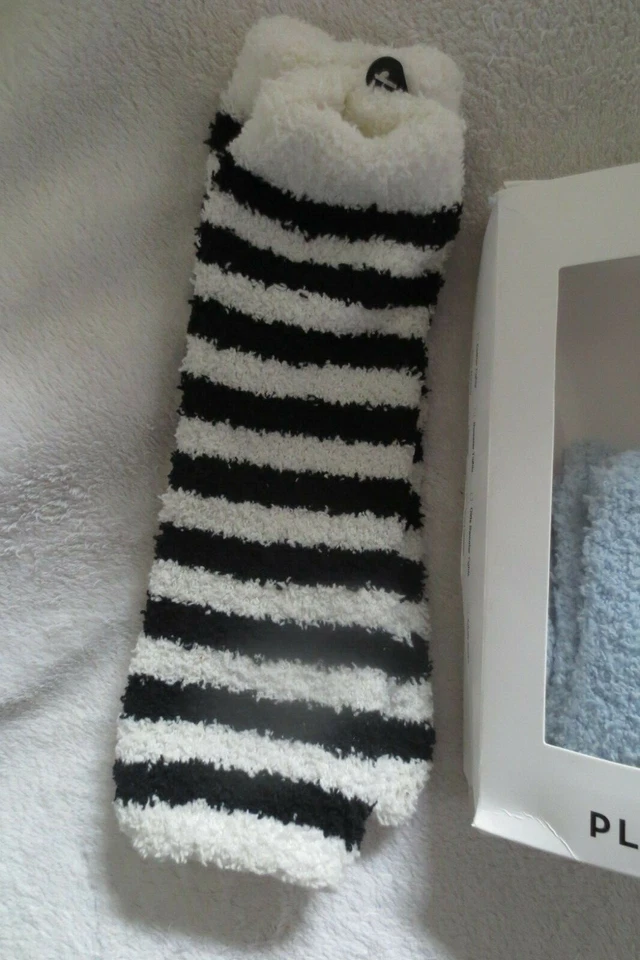 Plush Girl Leg Warmers 2 pairs Gift Box Size  - Image 3 of 4