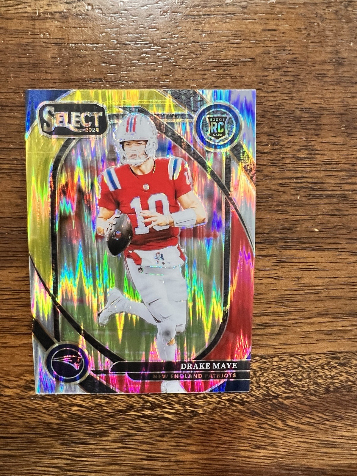 2024 Panini Select - Club Level Drake Maye #218 Red & Yellow Shock Prizm (RC)