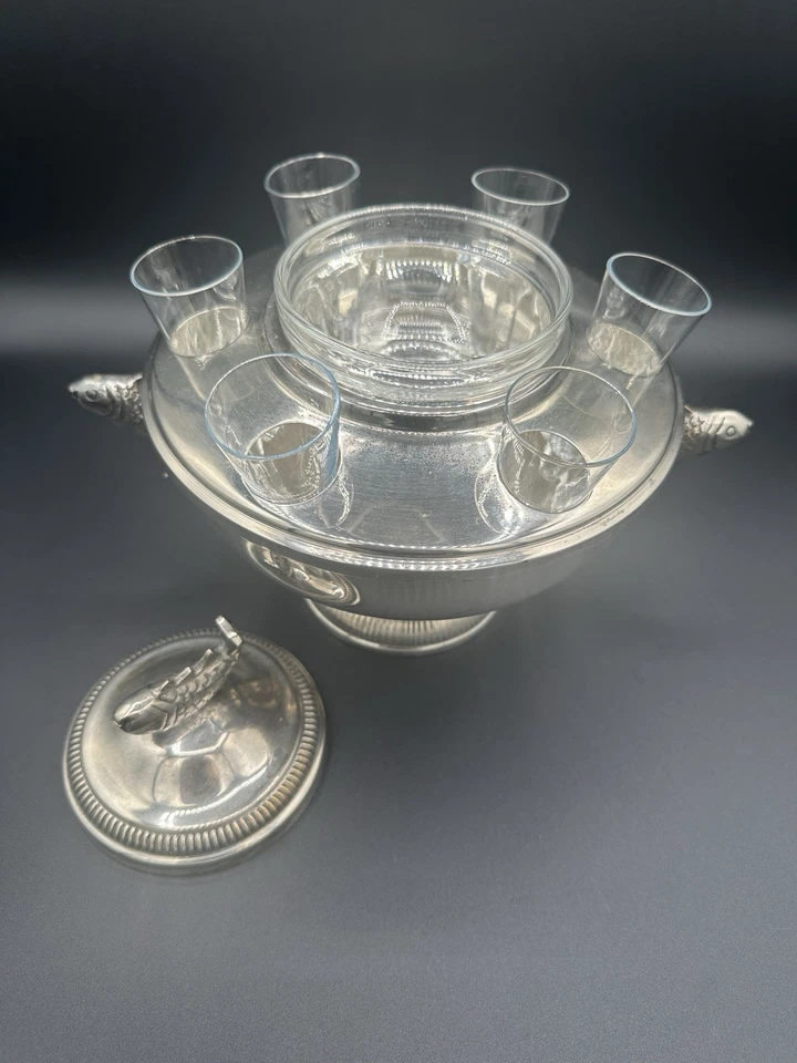 Cuenco de caviar con cuenco de vidrio con 6 vasos de chupito con figura de pez - Servidor de caviar Foto 3 de 4