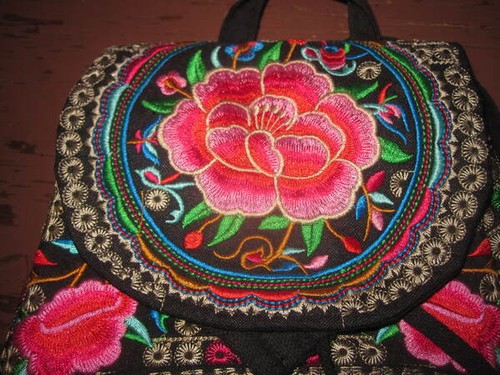 Mazexy Women Fashion Embroidery Lotus Flower Backpack 10" x 9" EUC - Picture 3 of 10