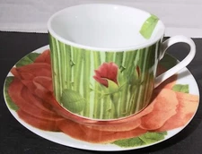 Rosanna Sitting Pretty Cup And Saucer Set 8 FL OZ Tea Cup Roses Green Stem 