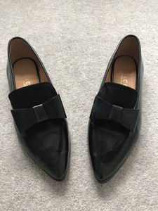 ann taylor black pumps