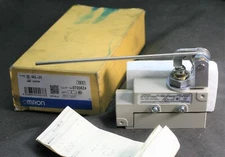 One (1) Omron ZE-QCL-2S General Purpose Limit Switch Side Mount Japan NEW