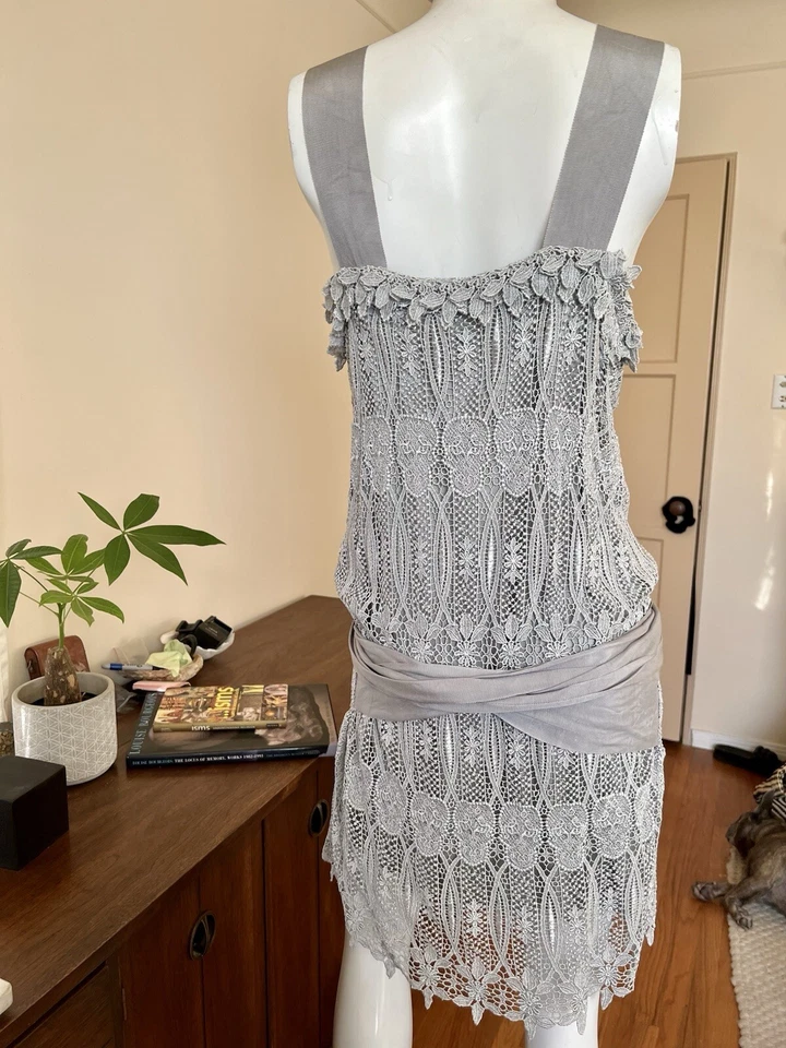 RARO Precioso Vestido Thomas Wylde Gris Seda Encaje Foto 3 de 4