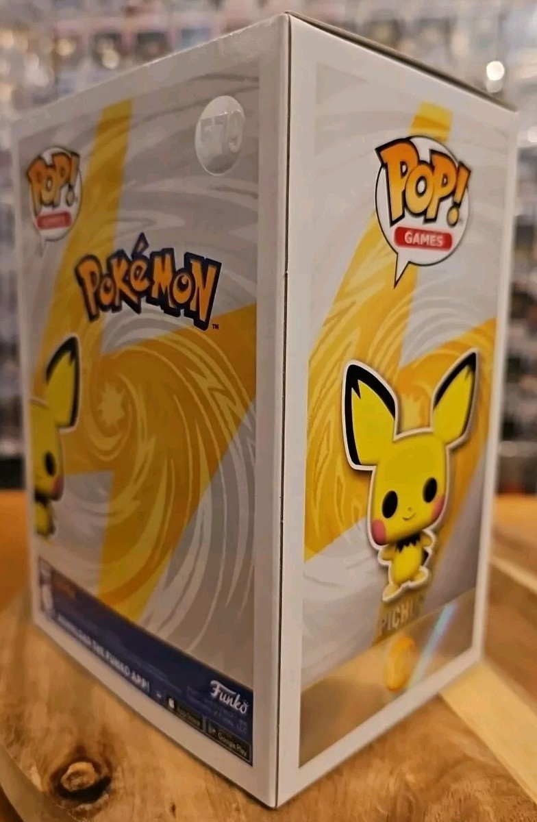 Funko PopPokemon Pichu Pearlescent #579 Pokemon Center Exclusive