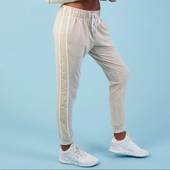 Gymshark nikki b clearance joggers