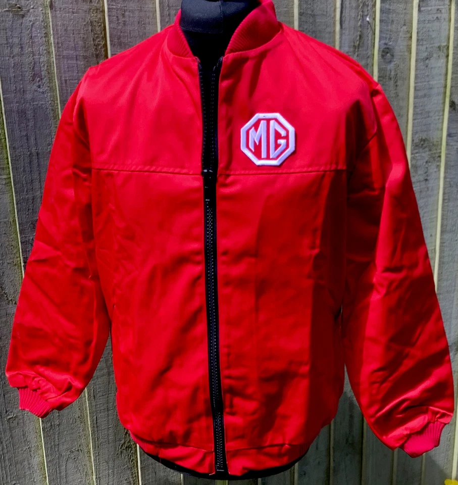Top Quality Classic MG Red Zipped Badged Jacket F1 Motorsport 39.5"/100cms Chest - Image 2 of 4