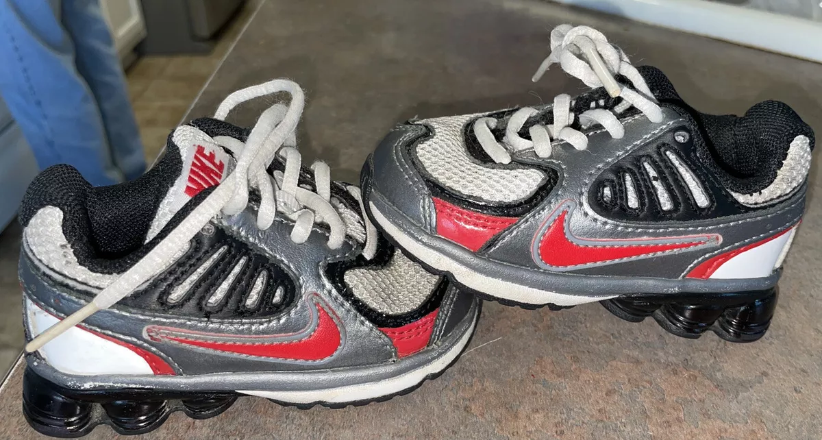 Toddler Boys Nike Shox Qualify Size 4c Red Black Silver
