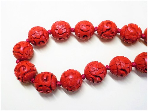 Vintage Chinese Export 1970's Red Cinnabar Necklace Gilt Filigree Clasp - Picture 8 of 14