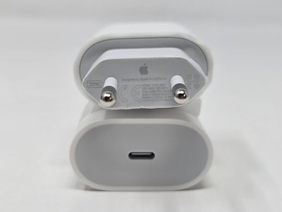Original Apple 20W USB-C EUR Power Adapter Stecker 2-Pin Ladegerät A2347 EU Stecker 2er Pack