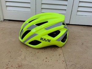 KASK Mojito R Cycling Road Bike Helmet L 59-62cm Hi-Viz Yellow Italy