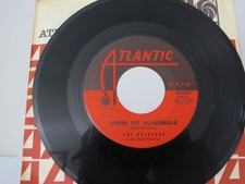 45 RECORD - THE DRIFTERS - UNDER THE BOARDWALK