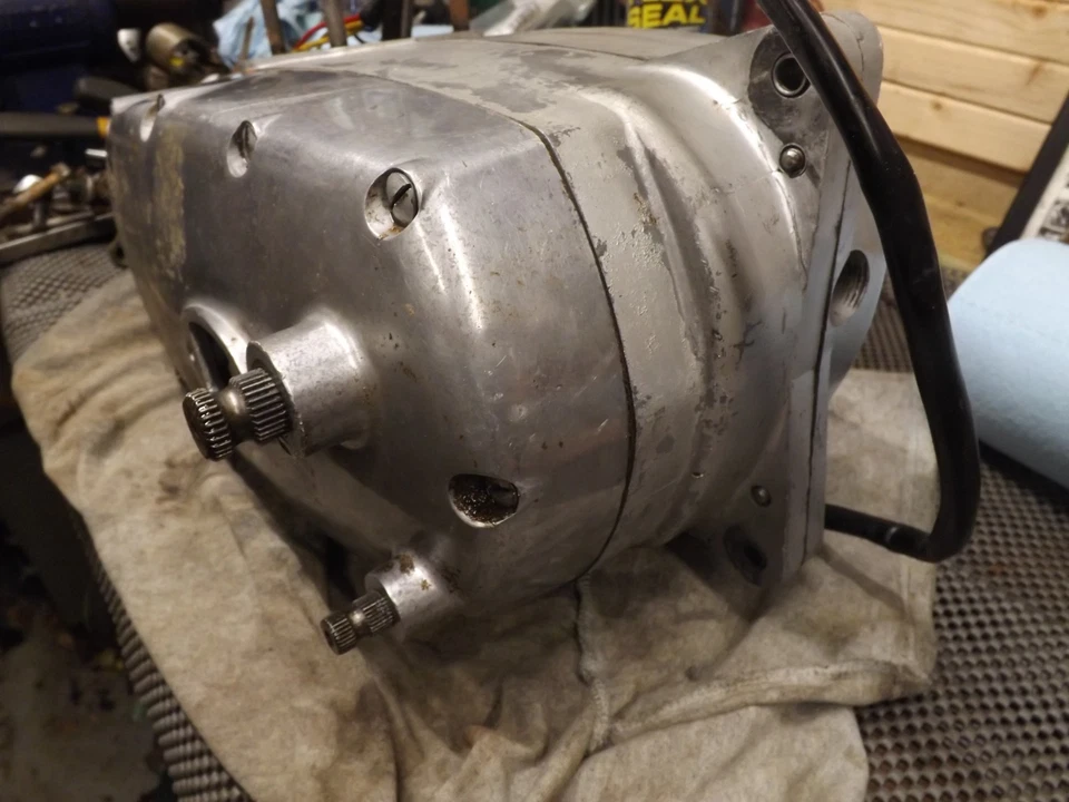 1969 OSSA PIONEER  BOTTOM END CRANKCASE ASSEMBLY - Image 2 of 4