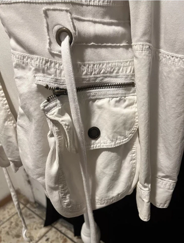 Chaqueta de algodón blanca para mujer TWILL TWENTY TWO 22 talla M bolsillos con cremallera cinturón a presión Foto 4 de 4