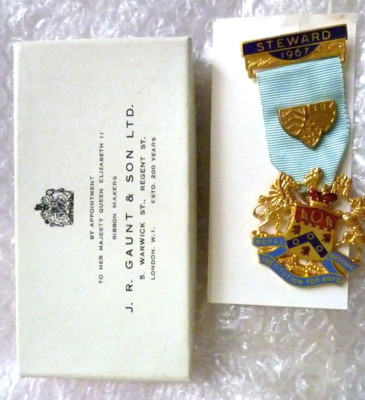 Royal Masonic Institution for Boys 1967 Steward Brustschmuck/Medaille + Box JR Gaunt