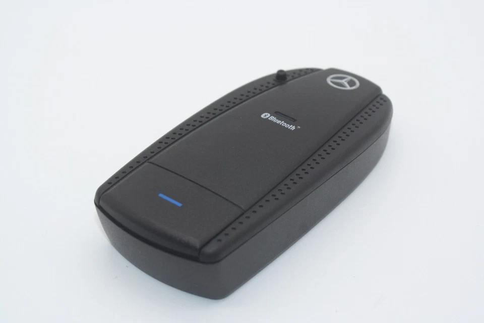 MERCEDES BENZ HFP BLUETOOTH PHONE ADAPTER B6 788 0000 SAMSUNG iPhone X 11 12 13 - Image 2 of 4