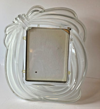 Beautiful Glass 8" x 10" Picture Frame