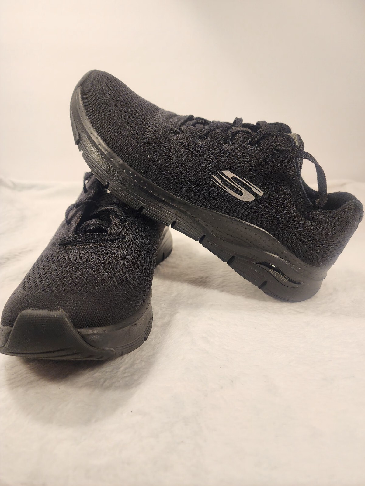 Skechers Womens Arch Fit 149057 Black Running Shoes Sneakers Size 10