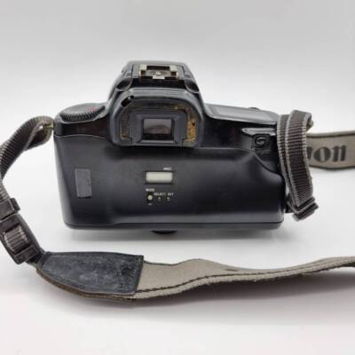 Canon EOS 1000S Zoom Lens AF 28-200mm SLR Film Camera Not
