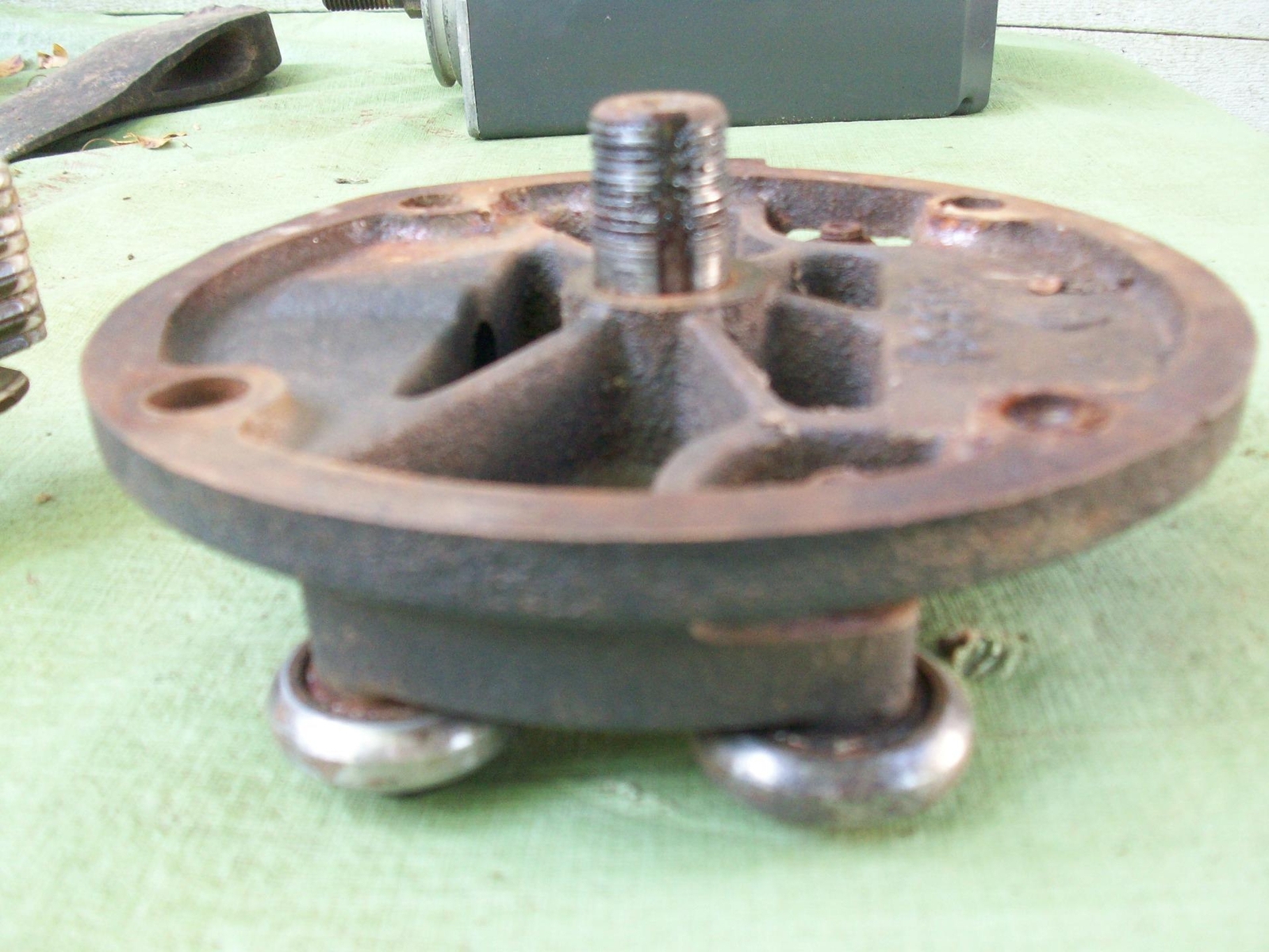 Picture 4 of 9