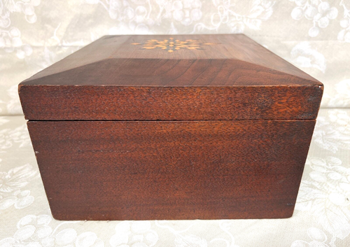 Antique Inlaid Sewing Box w/ Mirror and Tray "MS" on needle cushion & Box Front - Bild 17 von 19