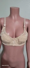 Mamia Flesh Bra 42B with lace slightly padded Style BR1121L