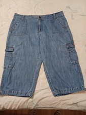 RIDERS BY LEE Pale Blue Denim Capri Size 18M Zipper Buttons Pockets Tie Bottom