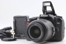 Nikon D90 DSLR Camera w/ AF-S DX 18-55mm VR Lens Battery Charger From JAPAN