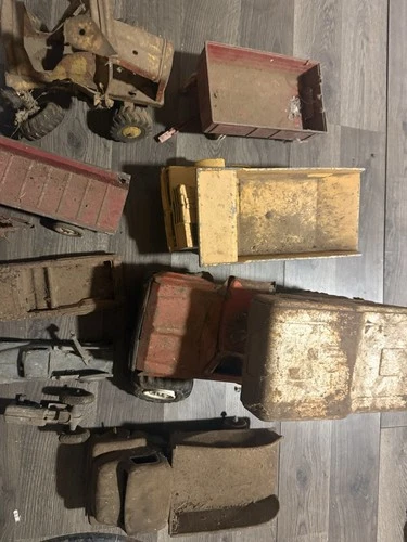 Lot  Of Vintage Toys Tonka ,ih , Hubley  And More