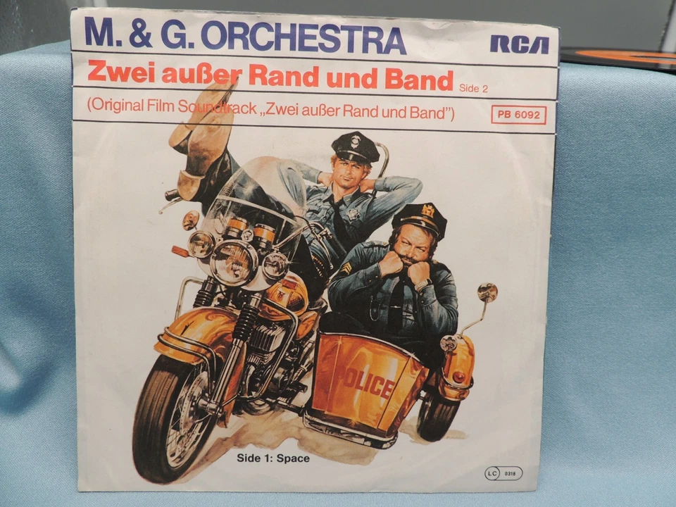 7" Single OLIVER ONIONS Space M.&G. Orchestra Zwei außer Rand und Band 1977 | M- - Bild 2 von 4