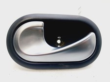 8200310579 front inner door handle lh 9451258 RENAULT CLIO III EXPRESSION 2007