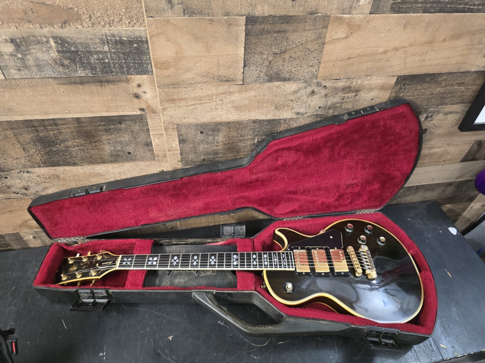 1978 Gibson Les Paul Artisan 3PU   100% Original With Original Hard Case 10 9 Lb