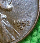 1952-D  MAJOR ERROR!  WHEAT CENT  "FLYING D" VERY EARLY STAGE NICE AU-BN COIN