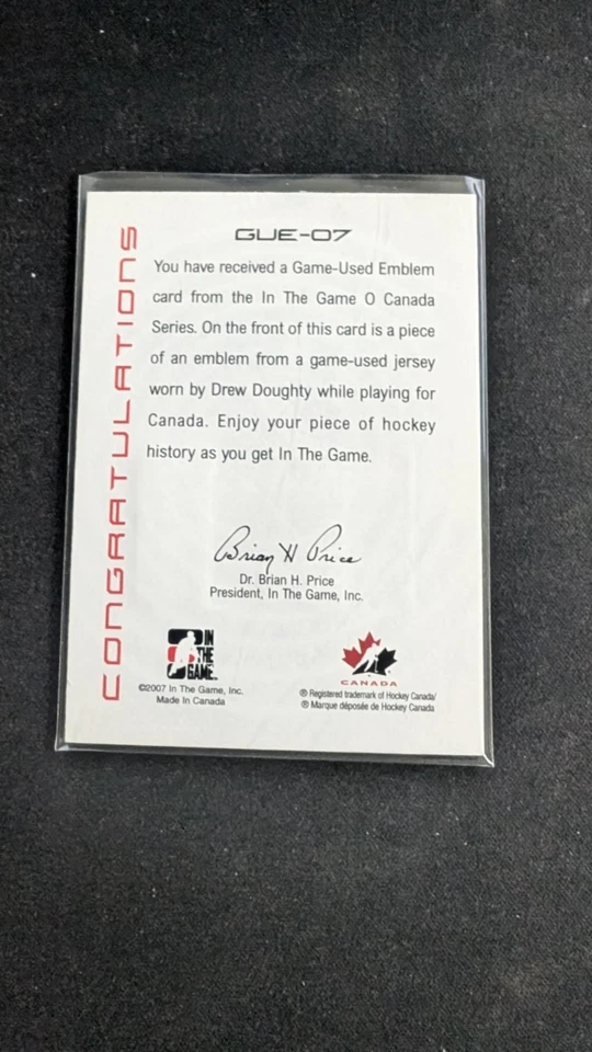 2007-08 ITG O Canada Game-Used Jersey Emblem /20 Drew Doughty #GUE-07 - Image 2 of 2