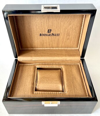 Audemars Piguet 木製ボックス Original Swiss “Audemars Piguet” Walnut Watch Case & Outer Box (8