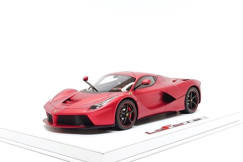BBR Deluxe 1:18 Ferrari LaFerrari in Rosso Fuoco Opaco (#13/15) (defect) - Picture 4 of 13