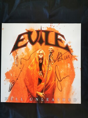 EVILE - HELL UNLEASHED Signed By The Band. Blue Vinyl 12'' Album Limited Edition.
