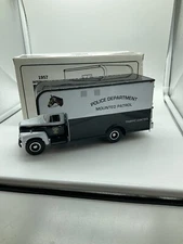 First Gear 1/34 Scale 1957 International Moving Van Police Mounted Patrol
