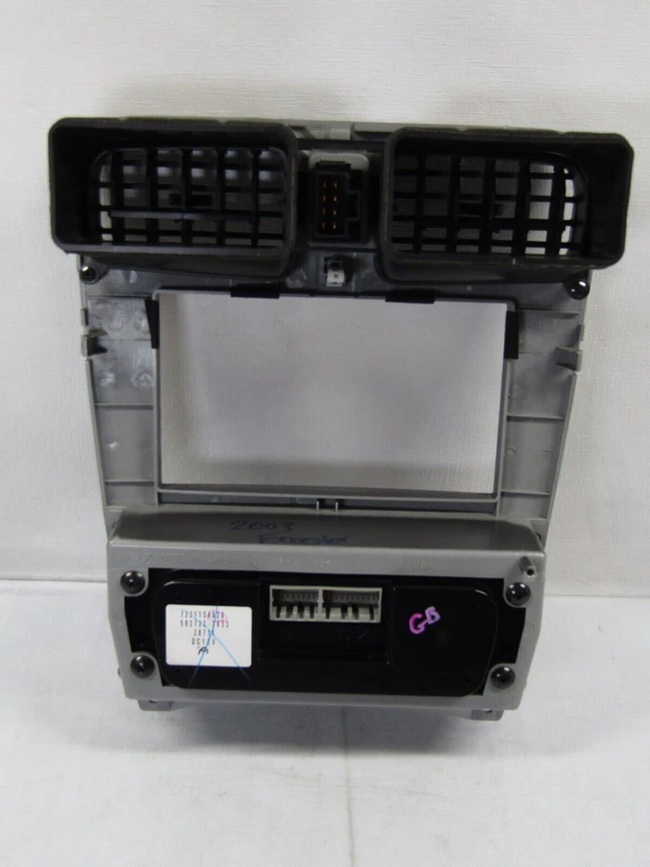 Subaru Forester 2003 control de clima ventilación central radio bisel moldura OEM Foto 4 de 4