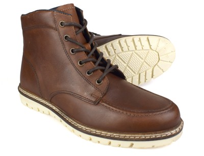 red tape leather chukka boots