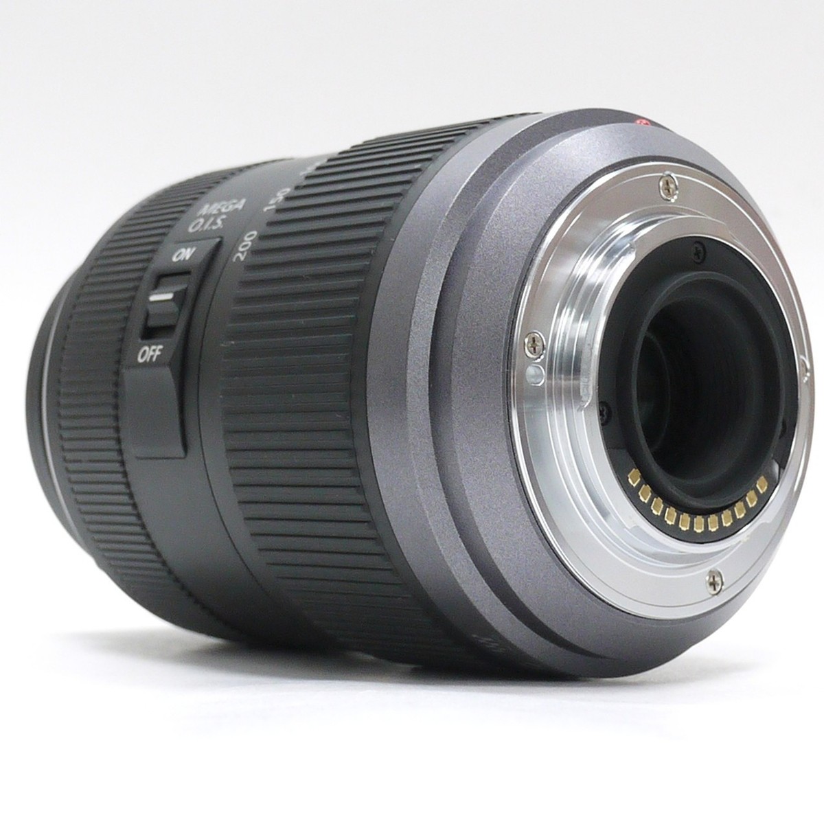 Panasonic Lumix G Vario 45-200mm f/4.0-5.6 Aspherical Mega O.I.S