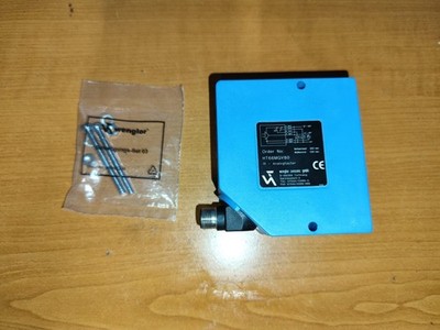 Wenglor HT66MGV80 Reflex Sensor with Background Suppression (No Cable)