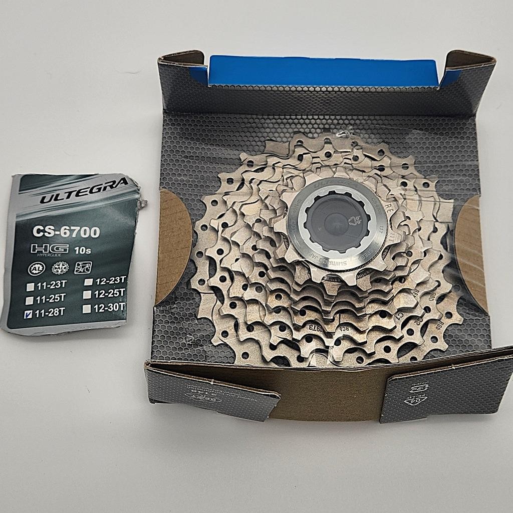 Shimano Ultegra CS-6700 11-28T 10-Speed Bike Cassette for Dura-Ace / SRAM OPEN