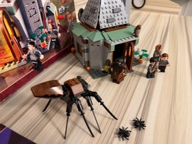 2010 LEGO HARRY POTTER HAGRID&rsquo;S HUT LEGO SET 4738 WITH BOX - 100% COMPLETE