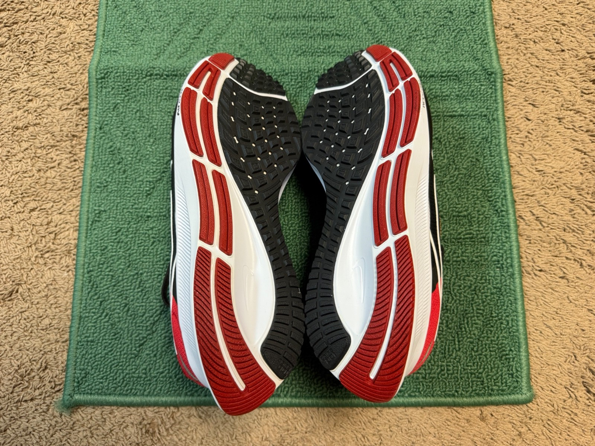 Nike Air Zoom Pegasus 38 Kansas City Chiefs Shoes Mens Size 12 DJ0818 001 NEW DJ0818-001 Nike X Air Zoom Pegasus 38 Kansas City Chiefs  main image 3