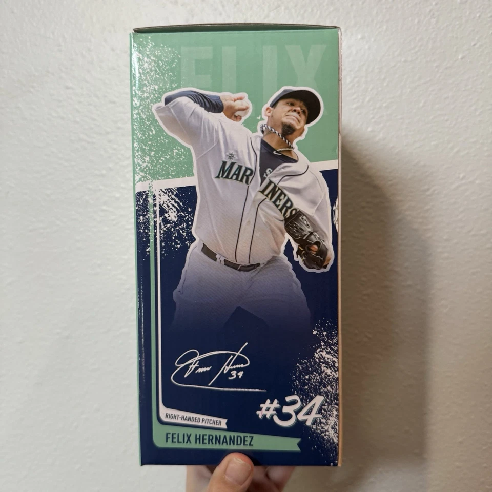 Seattle Mariners | 2014 Bobblehead | Felix Hernandez | SGA - Image 2 of 4