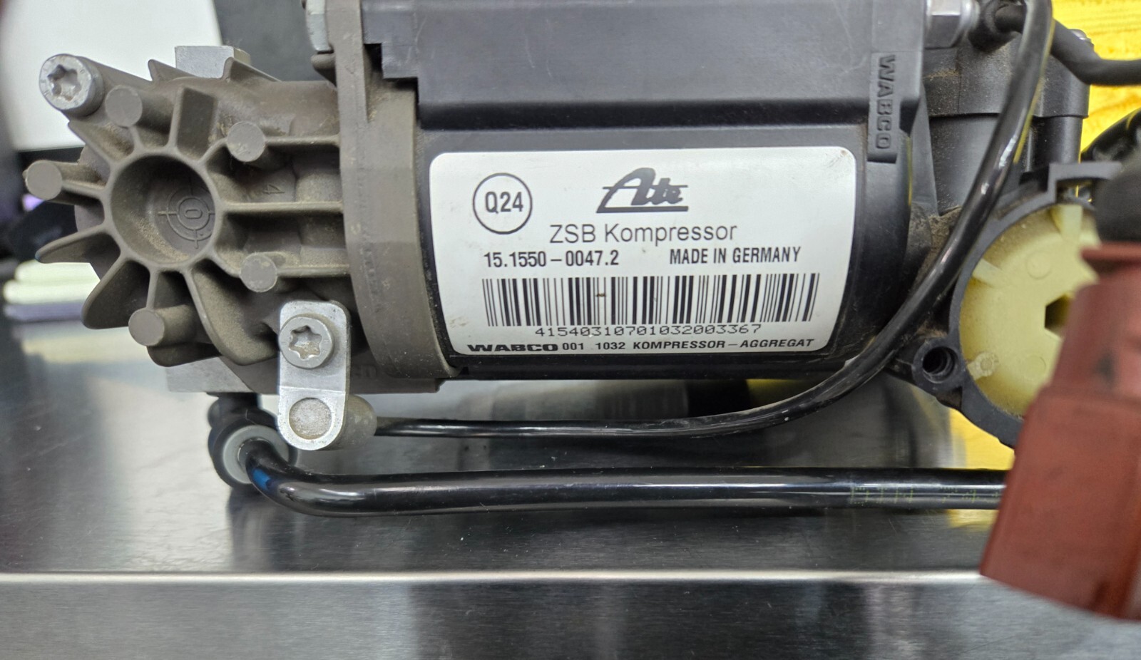 Air Suspension Compressor Pump For Bentley Continental GT GTC, Flying Spur