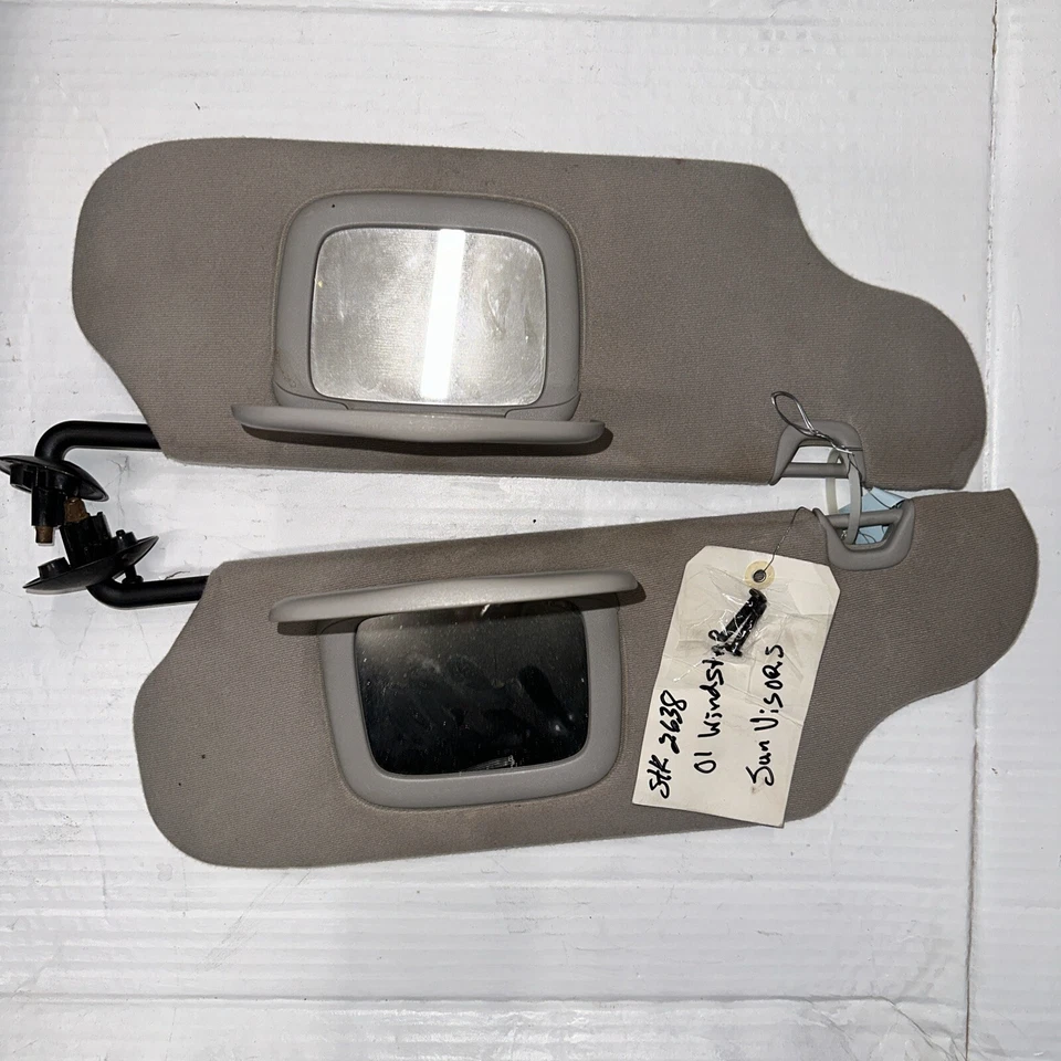 2001 FORD WINDSTAR SINGLE SUN VISORS PAIR GRAY CLOTH W/MIRROR 2001-03 OEM 014715 Foto 3 de 4