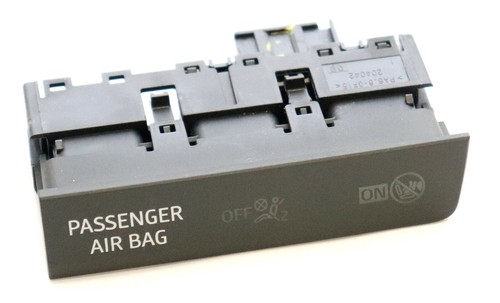 Seat Leon 5F III ST FR Facelift 5F0919234B Kontrollleuchte für Airbag Schalter