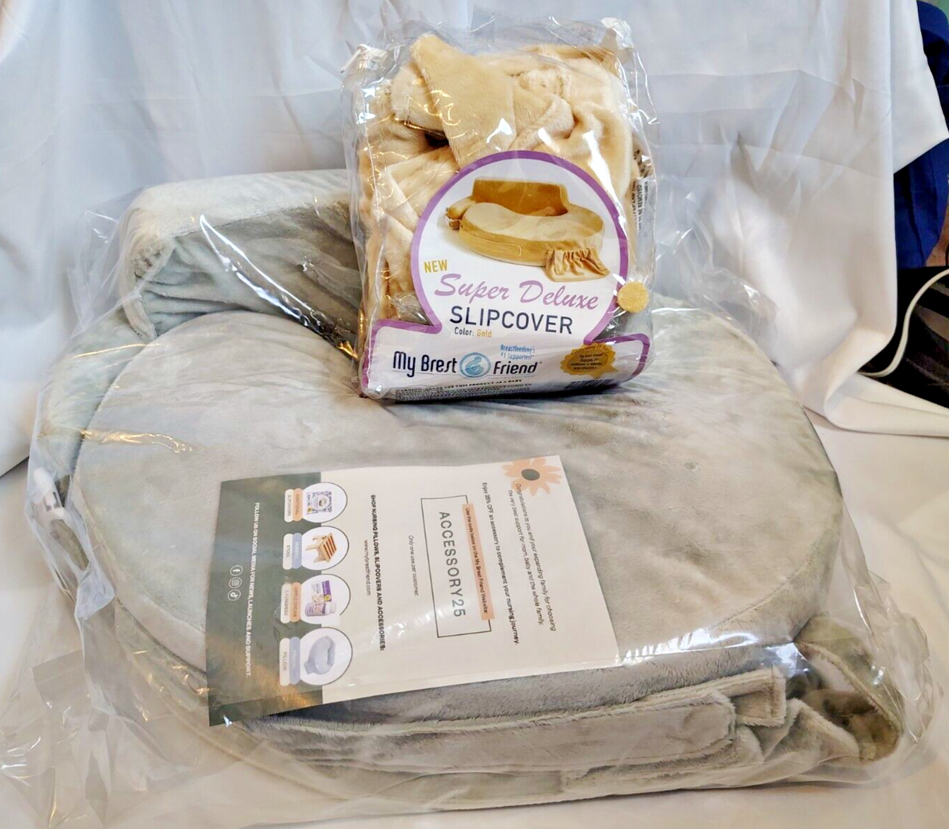 My Brest Friend Super Deluxe Nursing Pillow - Platinum Extra Slip Cover Gold NEW-image